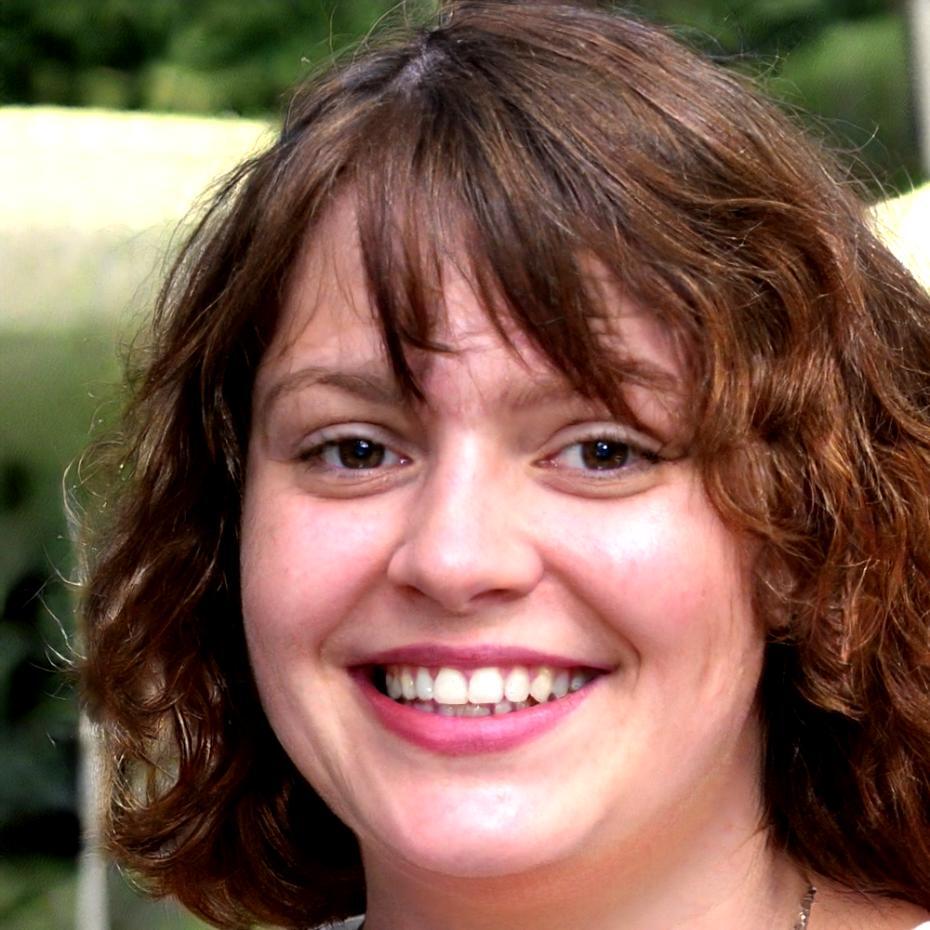 María Elena Ruiz, Directora de Inversiones